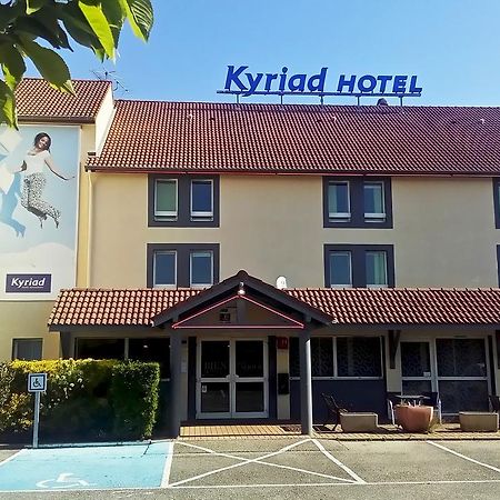 Kyriad Lyon Est - Saint Bonnet De Mure Zewnętrze zdjęcie